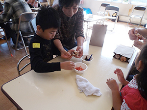 手作り焼き麩出前食育教室3