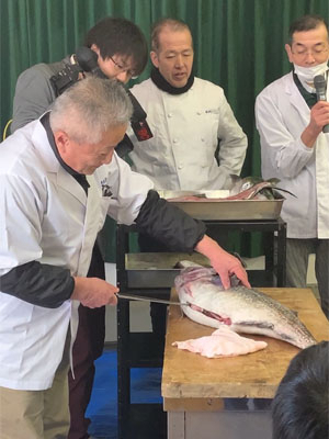 お魚屋さん出前食育教室2